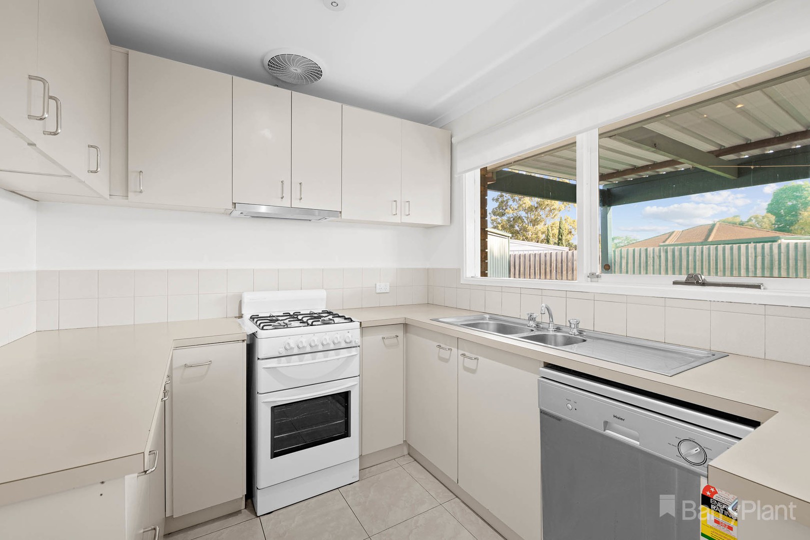 3 Zircon Court, Narre Warren, VIC 3805, Narre Warren - Thumbnail 2