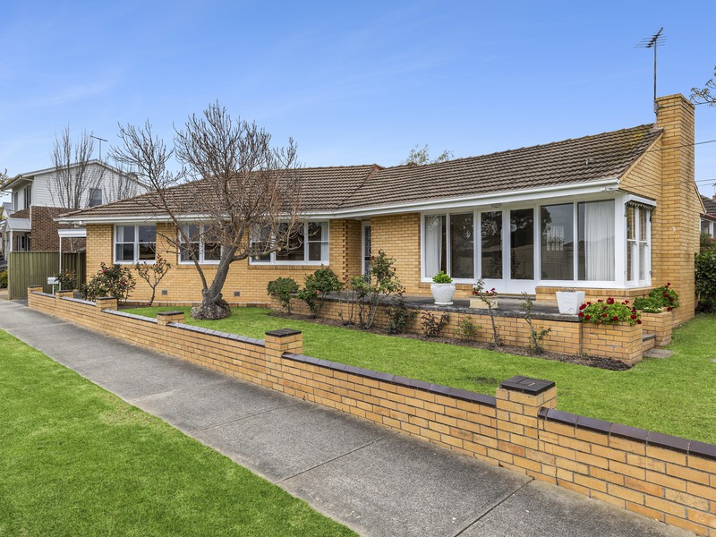 30-32 Brewongle Avenue, Hamlyn Heights, VIC 3215 - Image - 02/10/2026