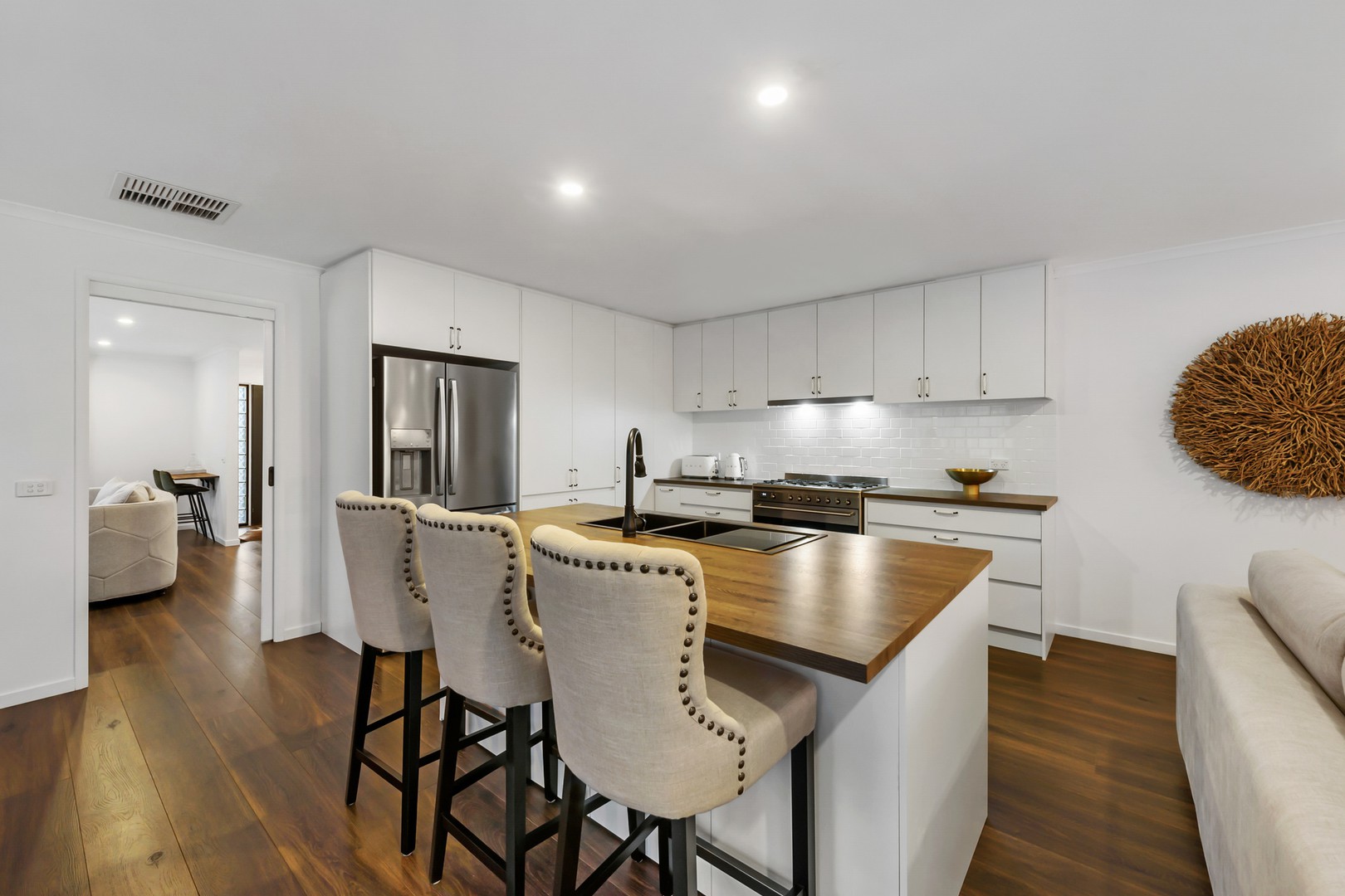 30 Allenby Road, Hillside, VIC 3037, Hillside - Thumbnail 4