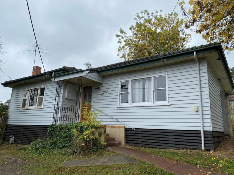 30 Andrew Street, Ringwood, VIC 3134, Ringwood - Thumbnail 2