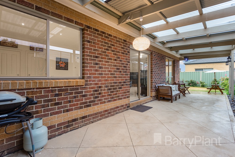 30 Baltimore Drive, Point Cook, VIC 3030, Point Cook - Thumbnail 2