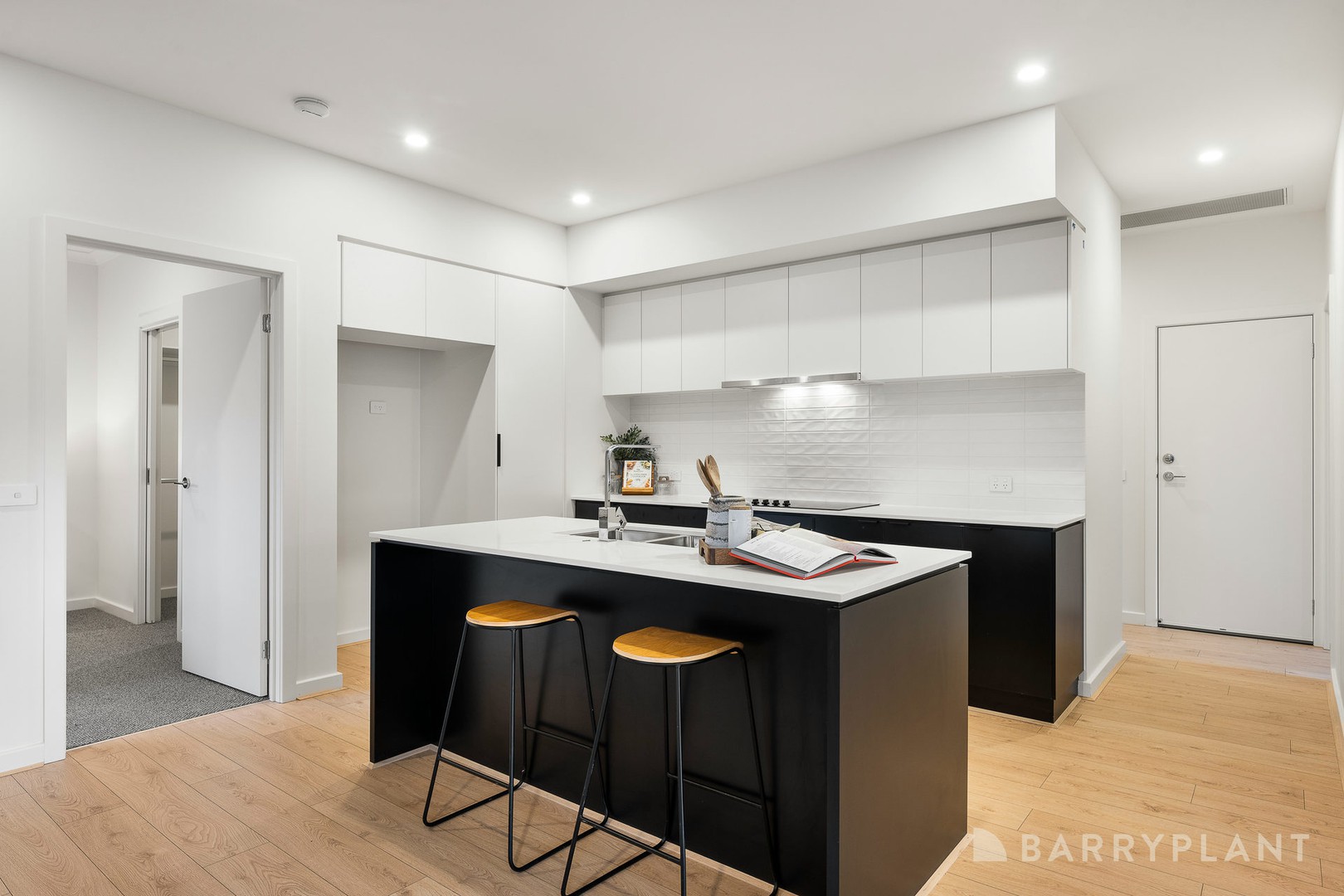 30 Bambra Street, Croydon, VIC 3136, Croydon - Thumbnail 3