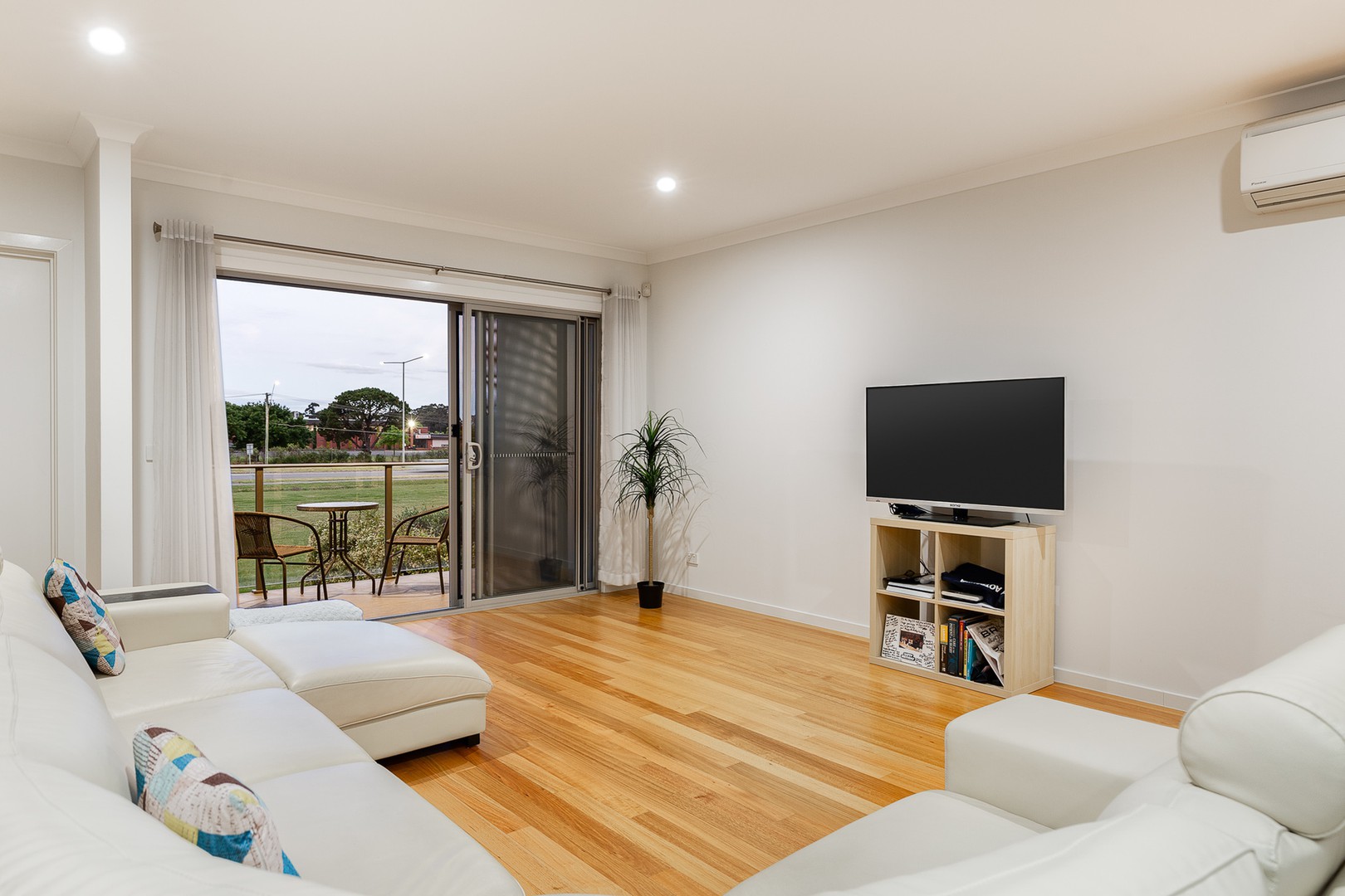 30 Barncroft Crescent, Keysborough, VIC 3173, Keysborough - Thumbnail 5