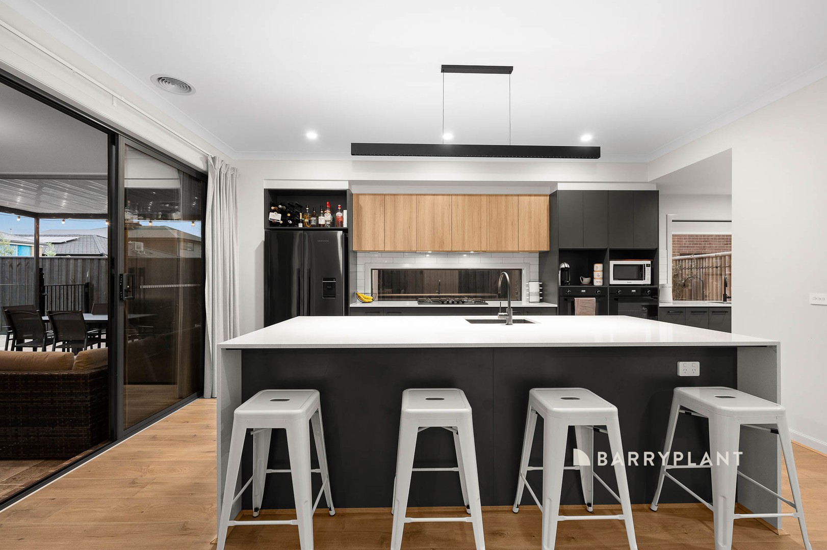 30 Barnett Drive, Officer South, VIC 3809, Officer South - Thumbnail 4