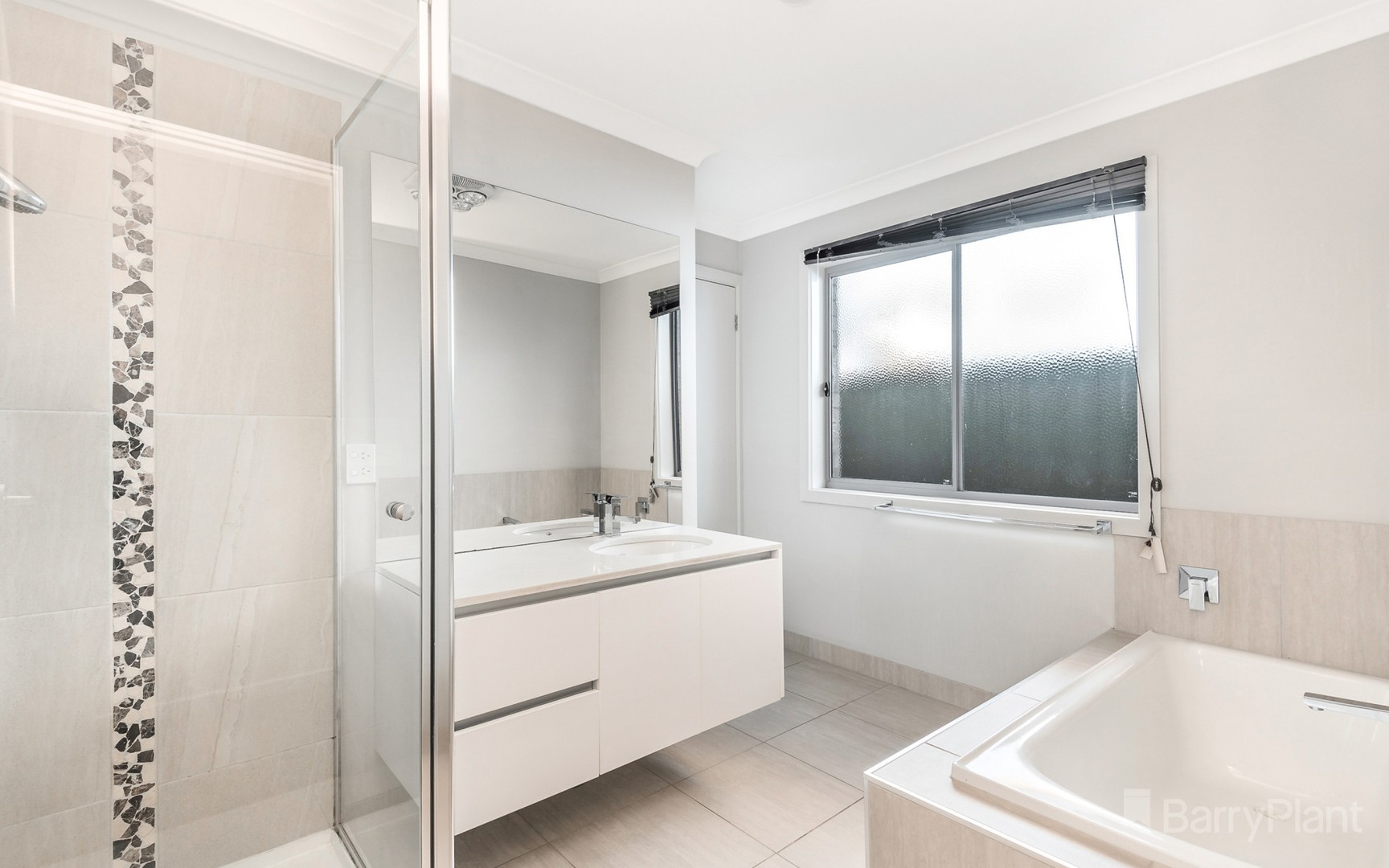 30 Barrell Street, California Gully, VIC 3556, California Gully - Thumbnail 6