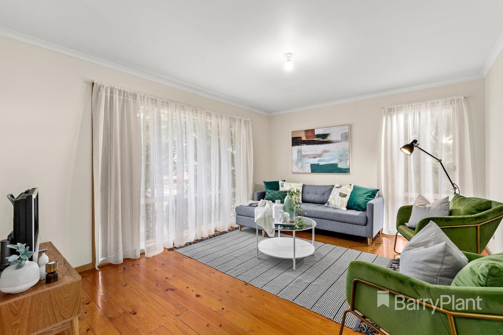 30 Bowman Drive, Mill Park, VIC 3082, Mill Park - Thumbnail 2