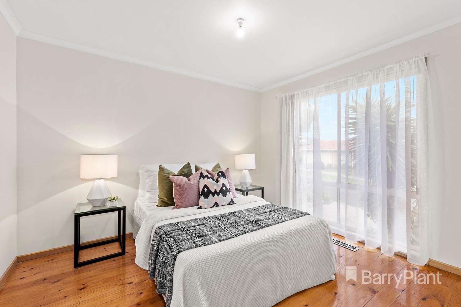 30 Bowman Drive, Mill Park, VIC 3082, Mill Park - Thumbnail 5