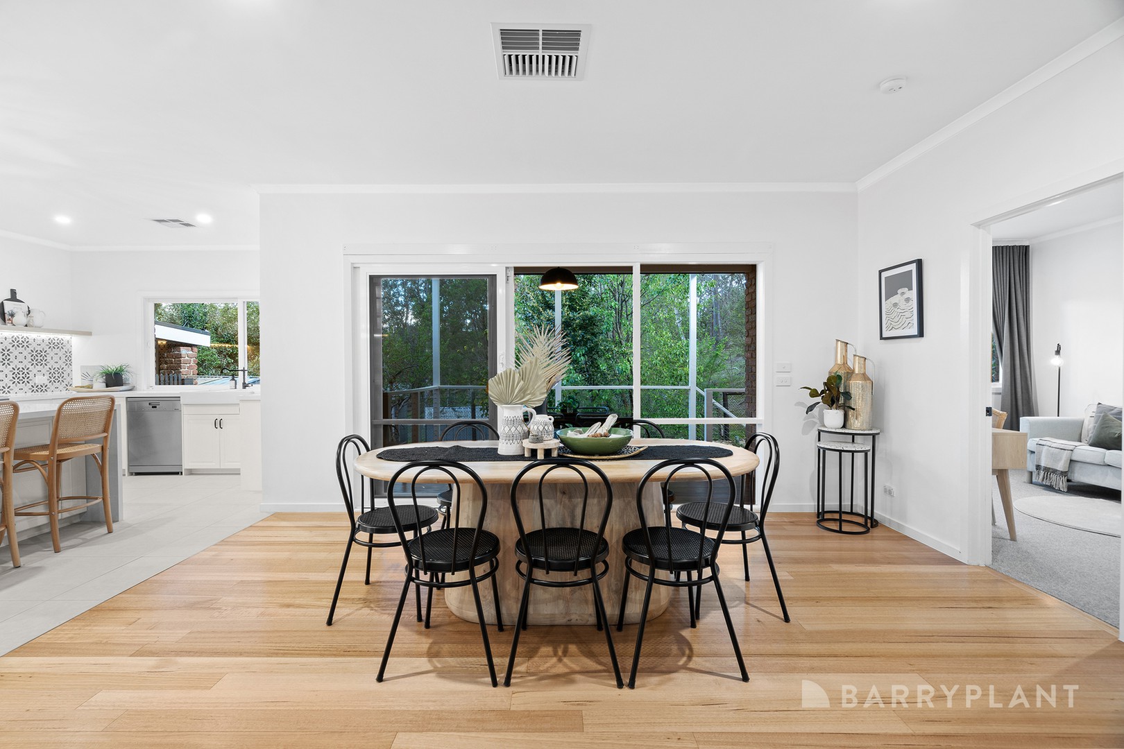 30 Braden Brae Drive, Warranwood, VIC 3134, Warranwood - Thumbnail 5