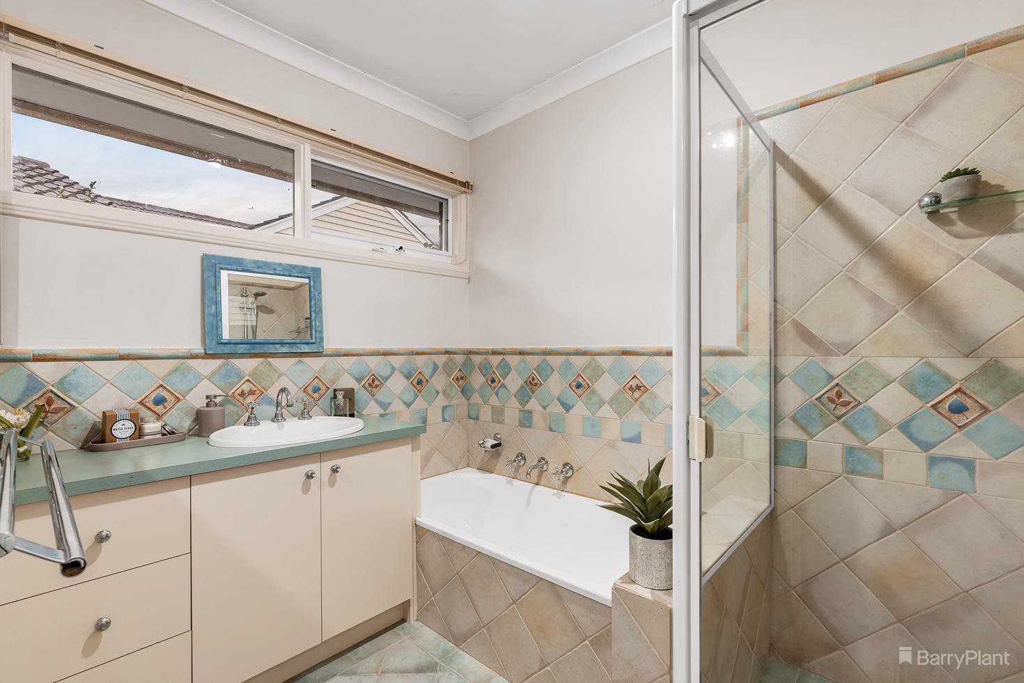 30 Brendale Avenue, Blackburn North, VIC 3130, Blackburn North - Thumbnail 8