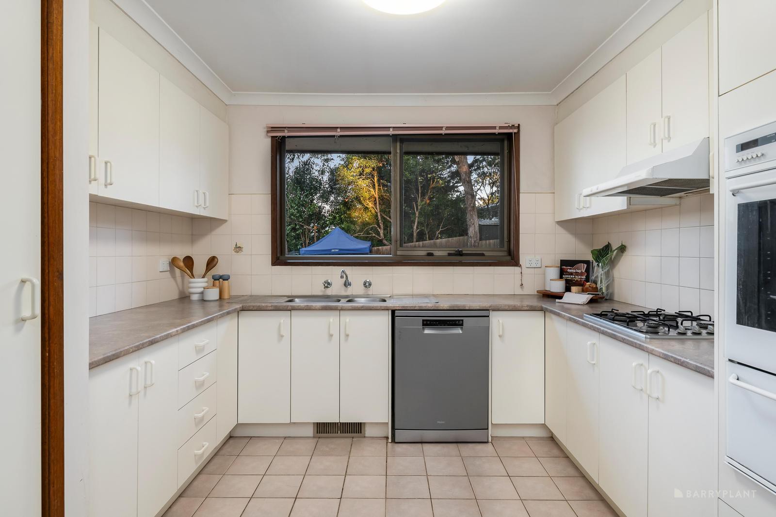 30 Burlock Avenue, Ringwood North, VIC 3134, Ringwood North - Thumbnail 4