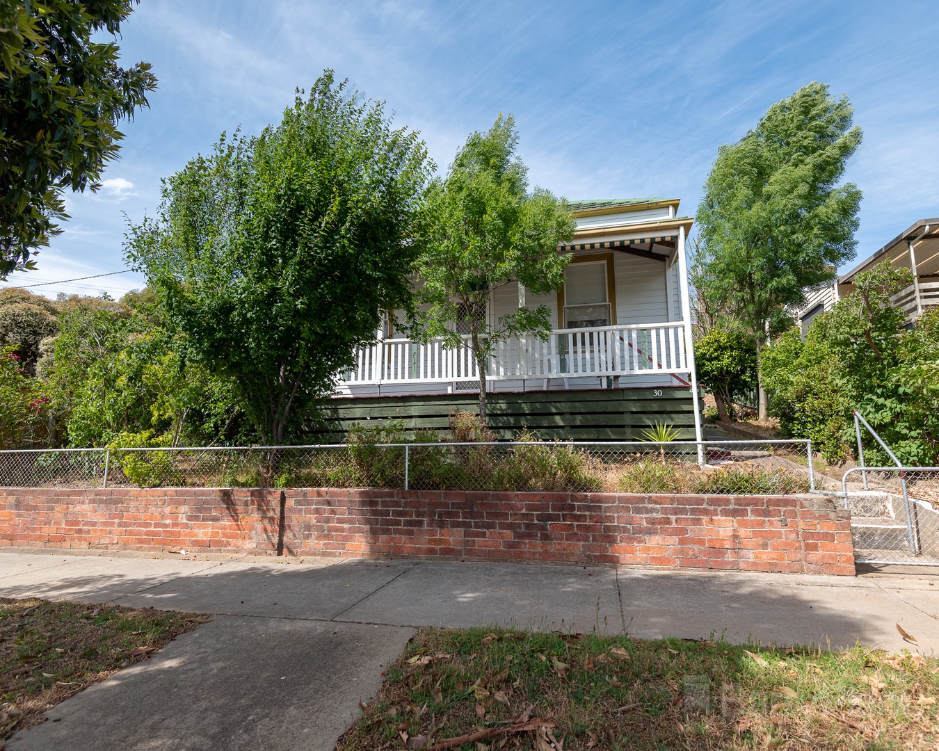 30 Burns Street, Golden Square, VIC 3555 - Thumbnail 1 - 02/02/2022