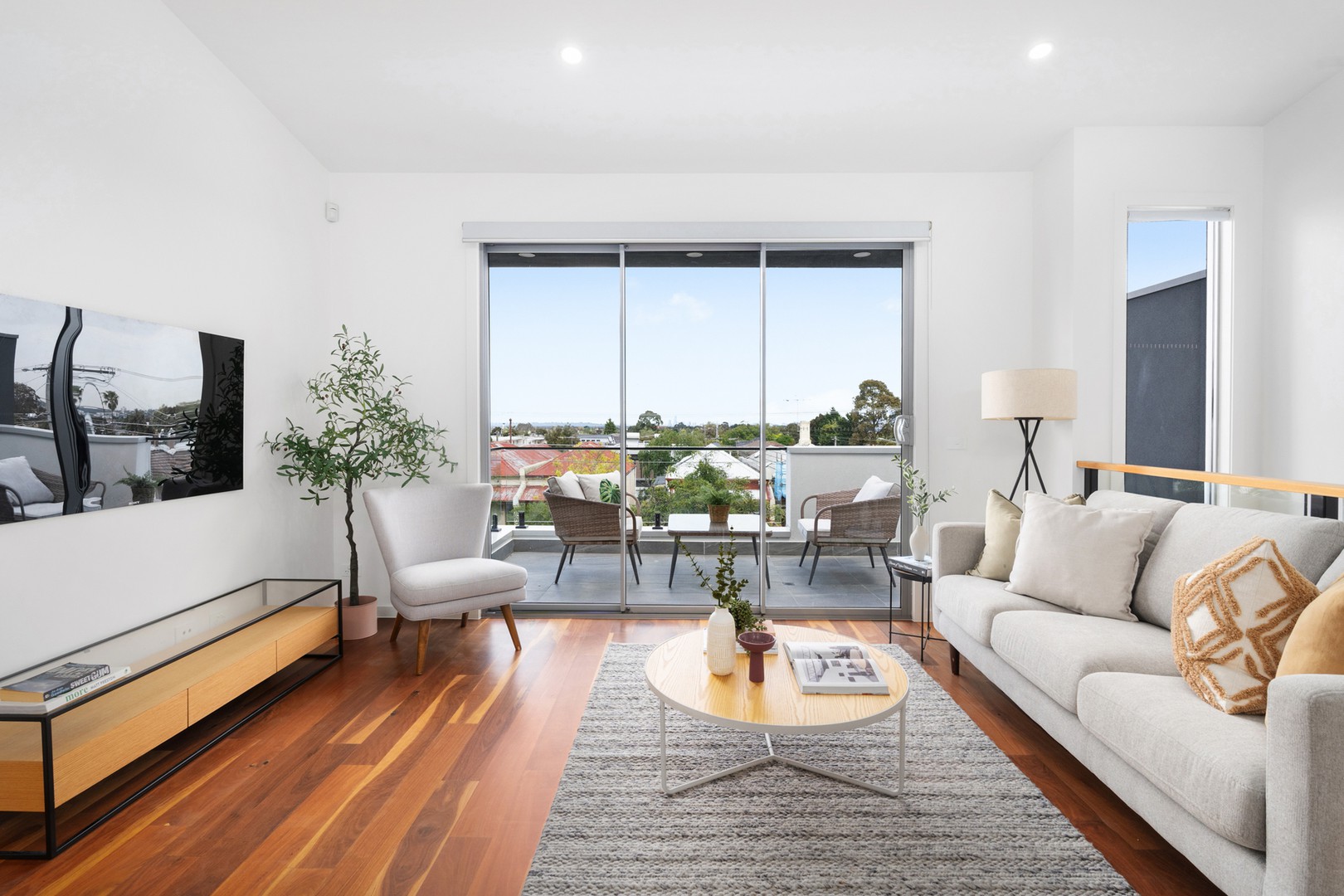 30 Carlisle Street, Preston, VIC 3072, Preston - Thumbnail 3