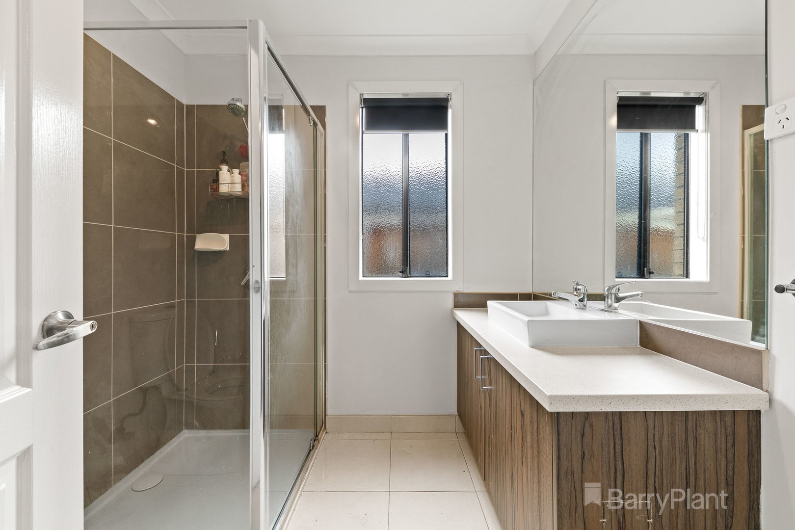 30 Cascade Way, Pakenham, VIC 3810, Pakenham - Thumbnail 3