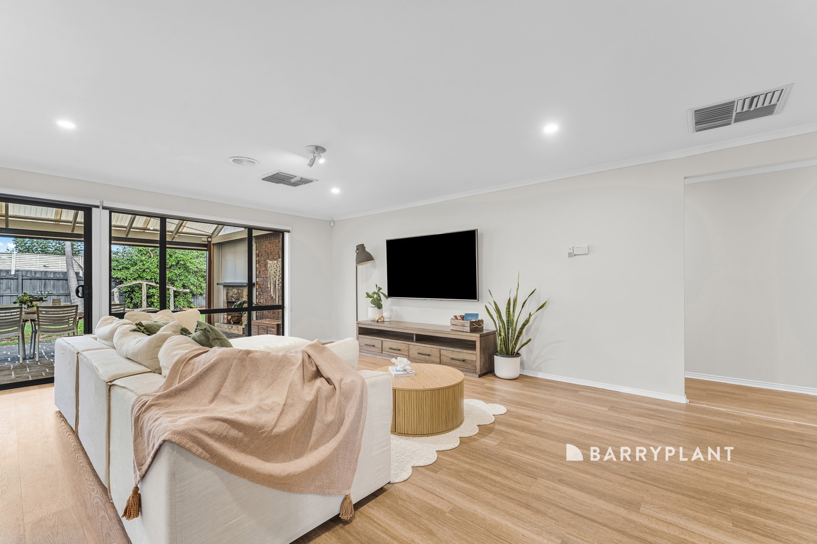 30 Caulfield Court, Narre Warren, VIC 3805, Narre Warren - Thumbnail 3