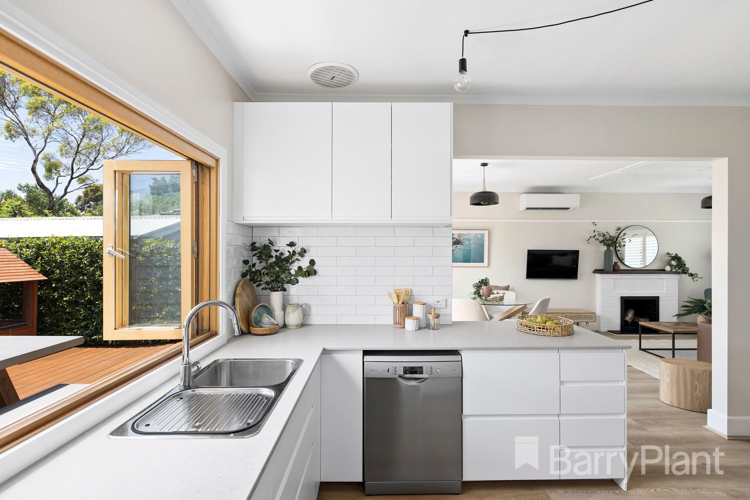 30 Chapman Street, Sunshine, VIC 3020, Sunshine - Thumbnail 5