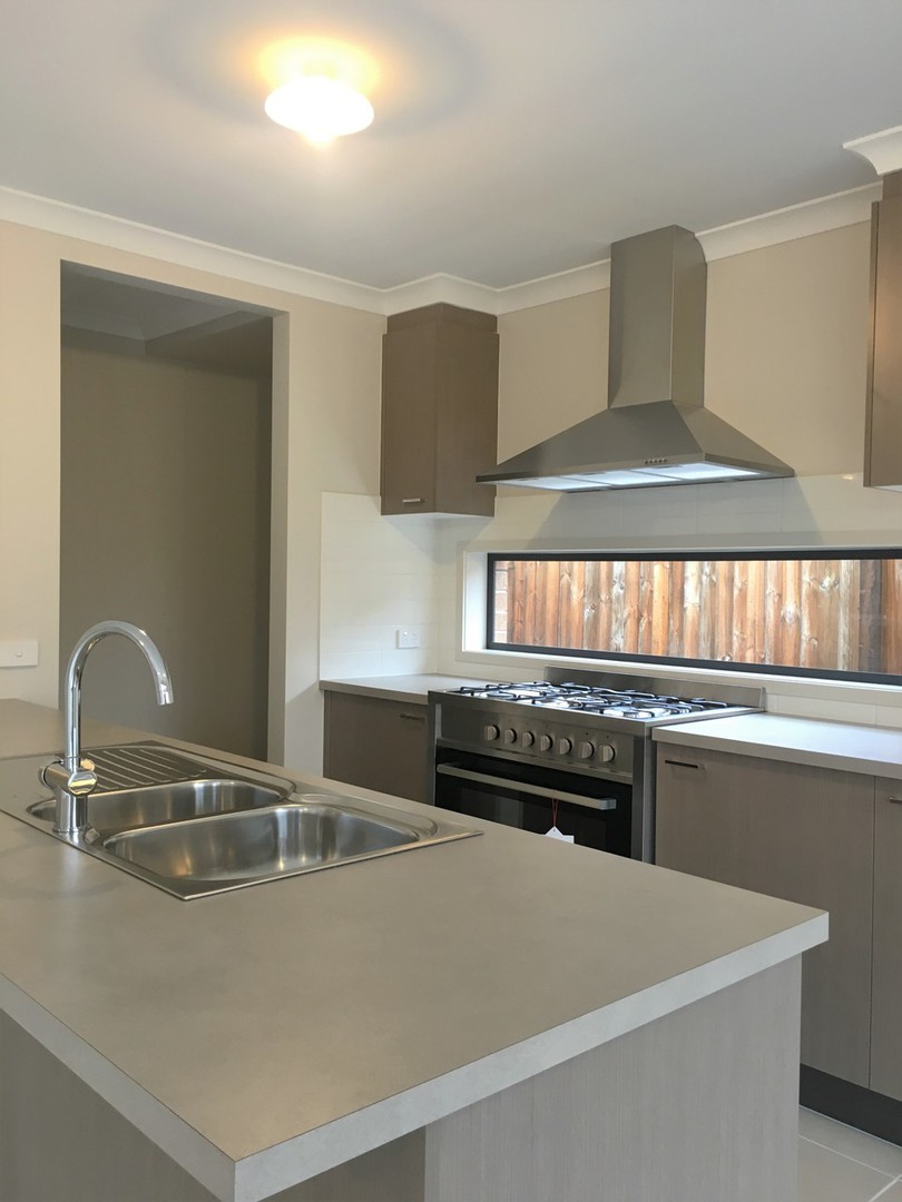 30 Chesterfield Avenue, Warragul, VIC 3820 - Thumbnail 1 - 06/01/2026