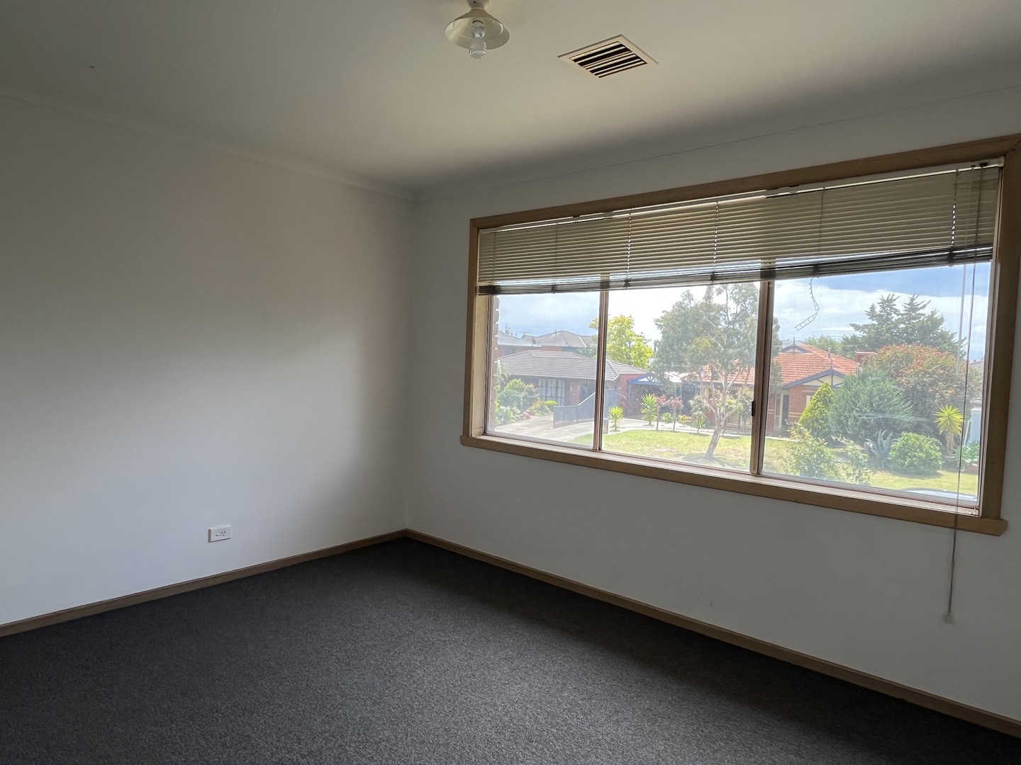 30 Cleveland Drive, Hoppers Crossing, VIC 3029 - Thumbnail 2 - 15/11/2021