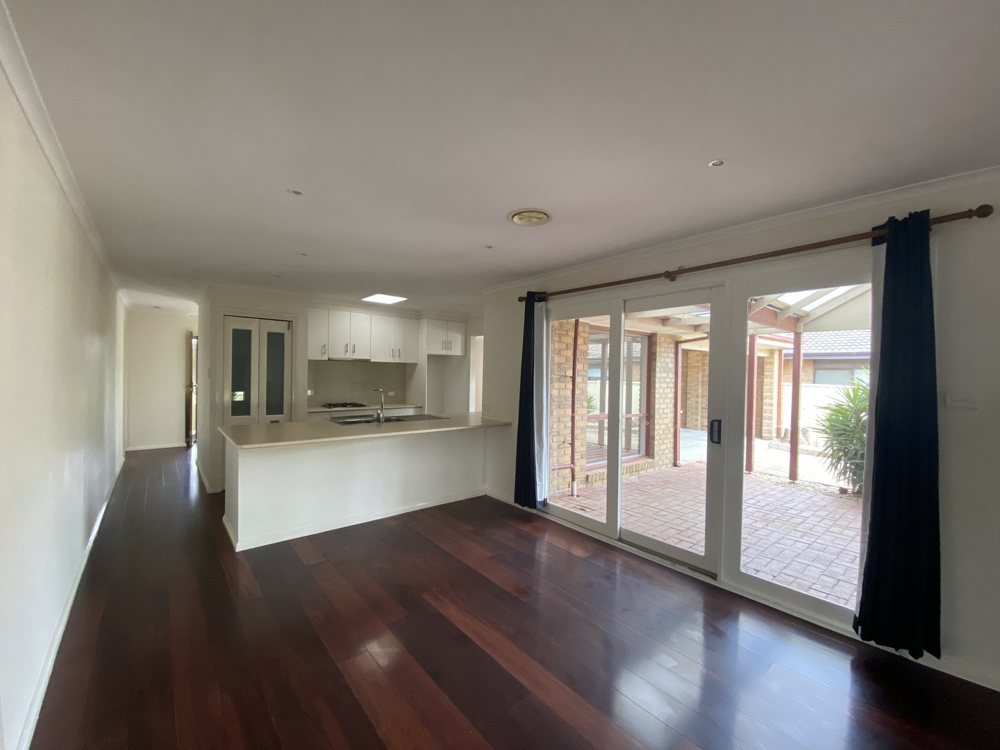 30 Cottage CrescentKilmore, vic 3764  - Leased, Kilmore - Thumbnail 2