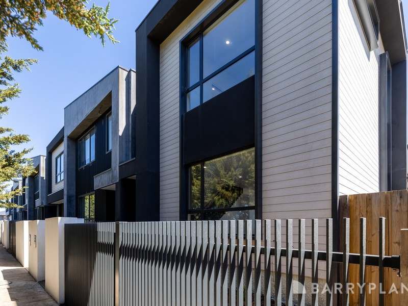 30 Cottonwood Avenue, Greenvale, VIC 3059 - Image - 17/11/2025