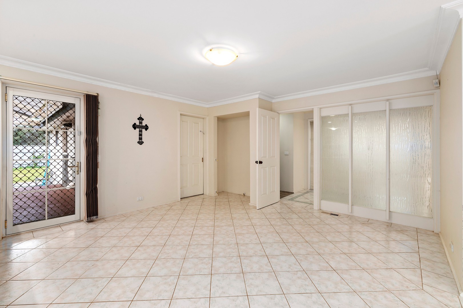 30 Coventry Crescent, Mill Park, VIC 3082, Mill Park - Thumbnail 4