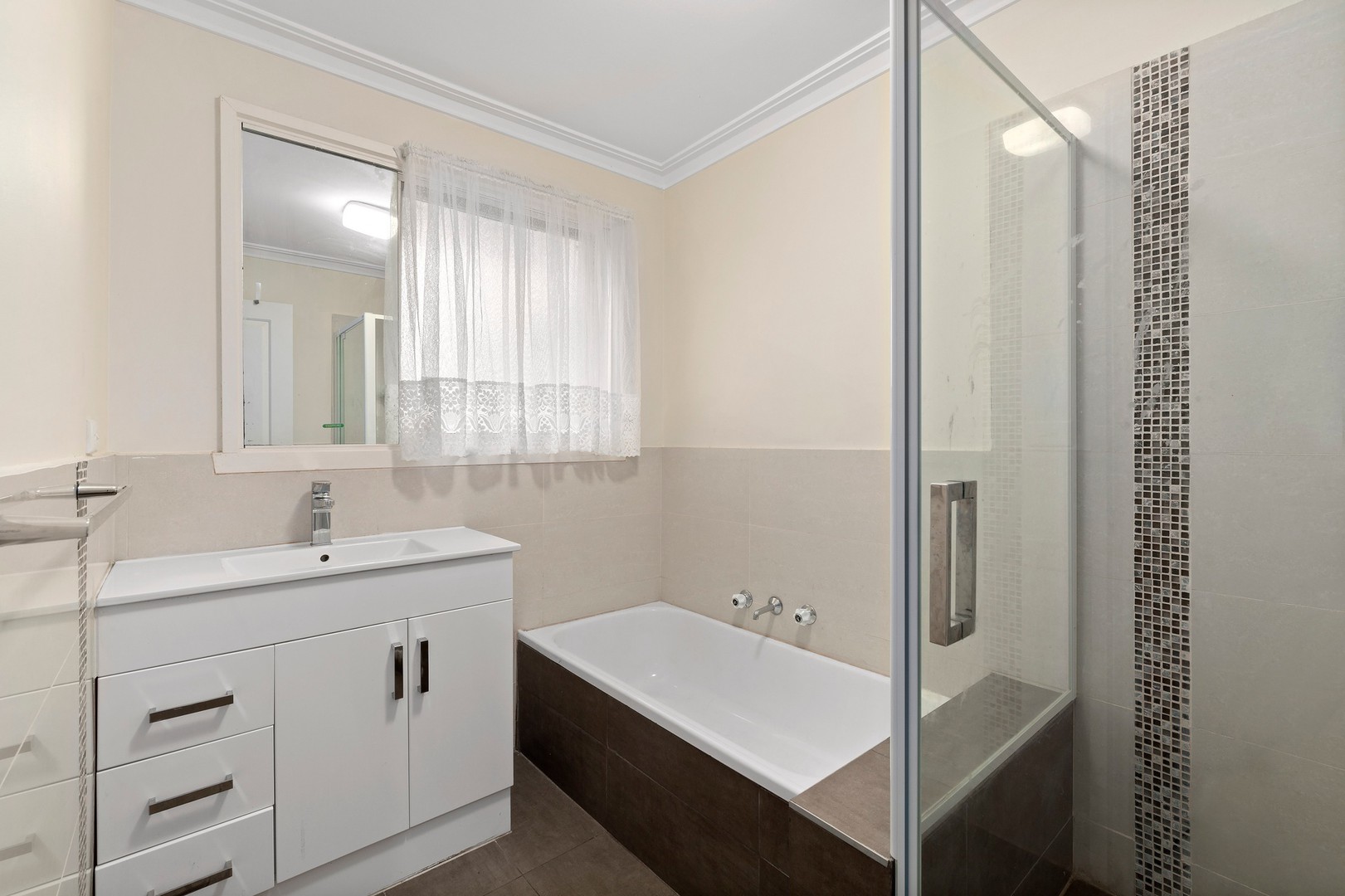 30 Coventry Crescent, Mill Park, VIC 3082, Mill Park - Thumbnail 7