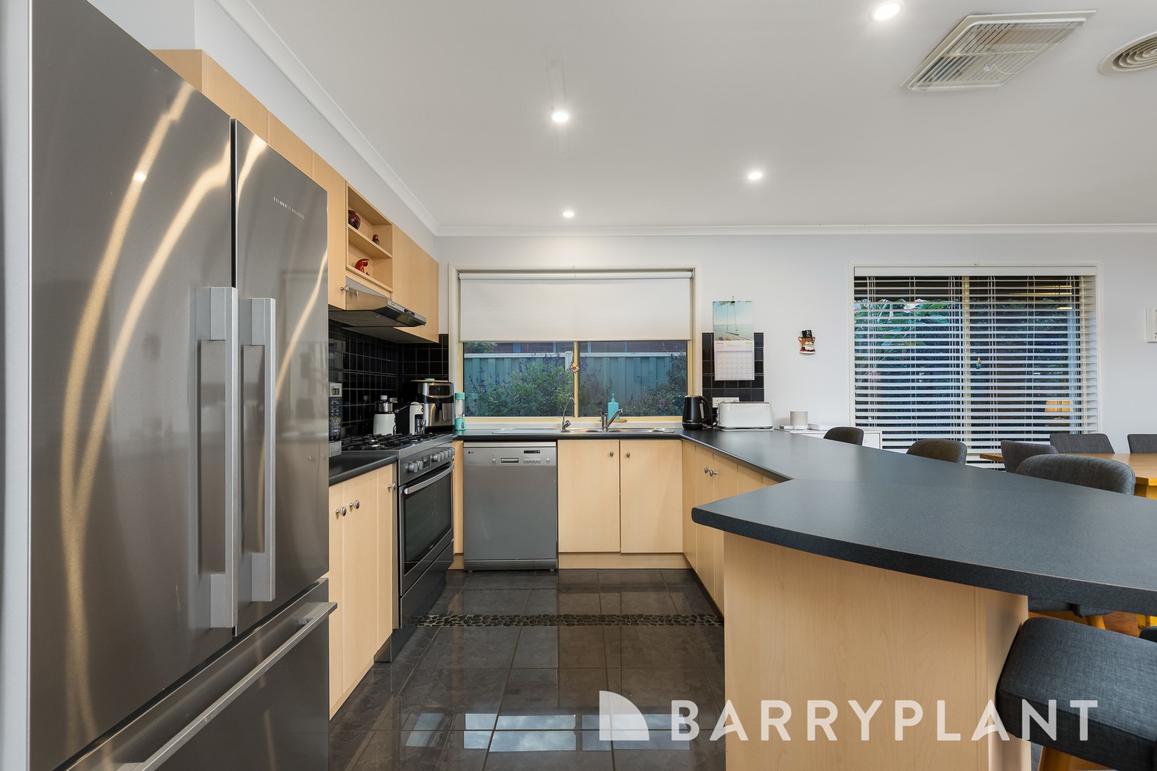 30 Dalkeith Drive, Point Cook, VIC 3030, Point Cook - Thumbnail 5