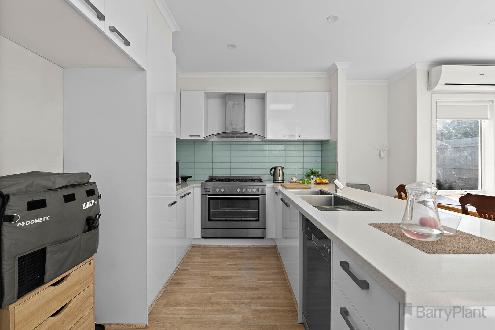 30 Donatello Crescent, Narre Warren, VIC 3805, Narre Warren - Thumbnail 2