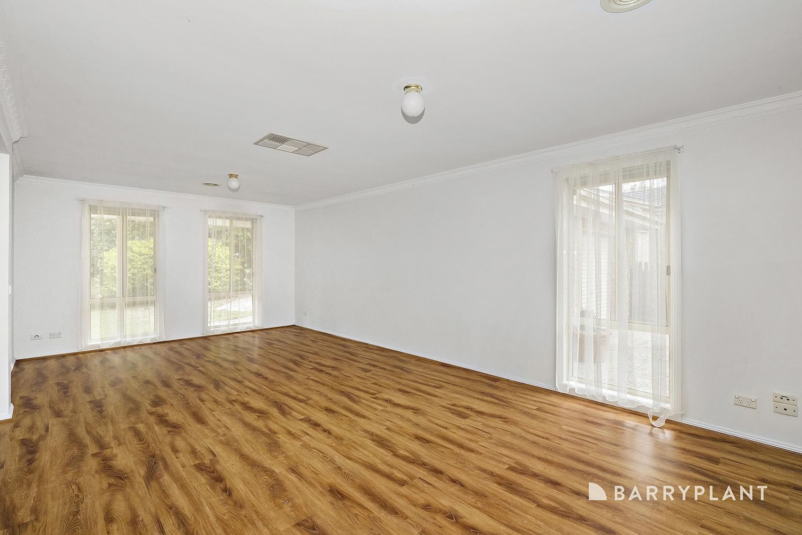 30 Earlsfield Drive, Berwick, VIC 3806, Berwick - Thumbnail 4