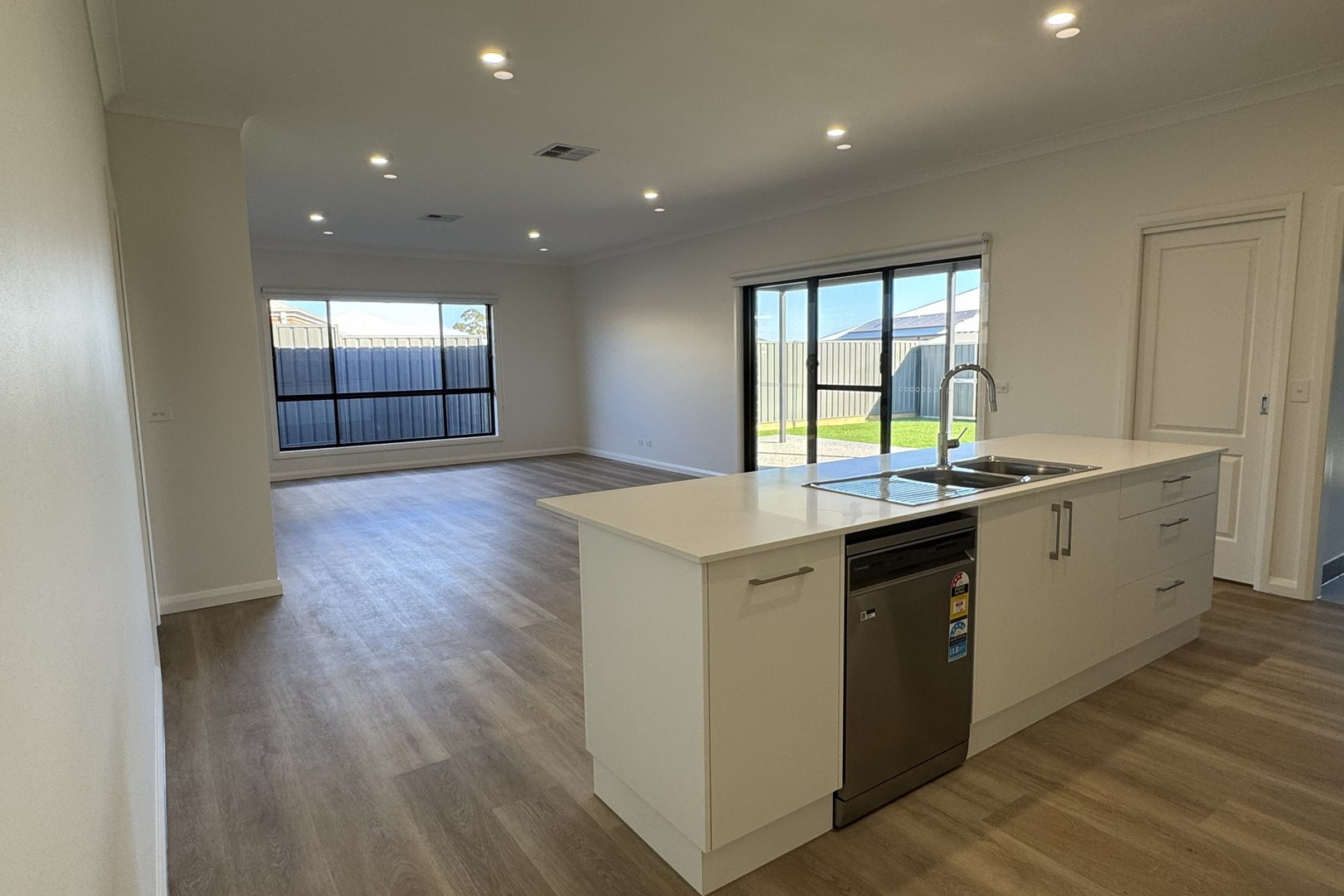 30 Elphicks Way, Mildura, VIC 3500 - Thumbnail 1 - 20/02/2026