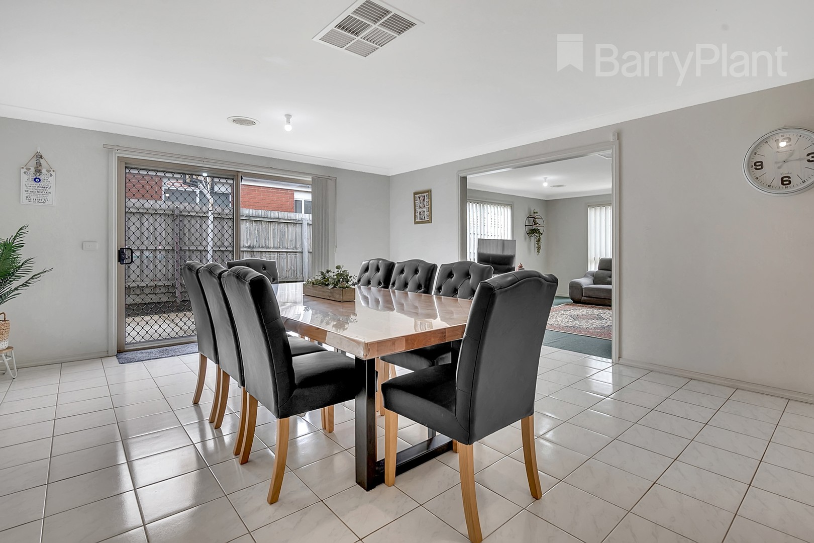 30 Emerald Circuit, Craigieburn, VIC 3064, Craigieburn - Thumbnail 8