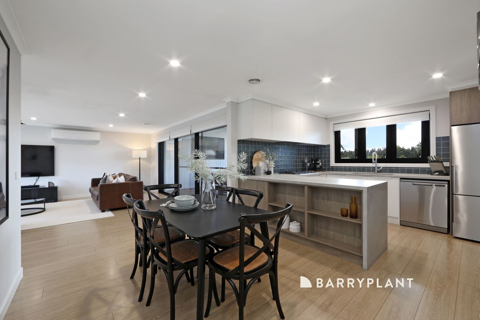 30 Erskine Drive, Rowville, VIC 3178, Rowville - Thumbnail 5