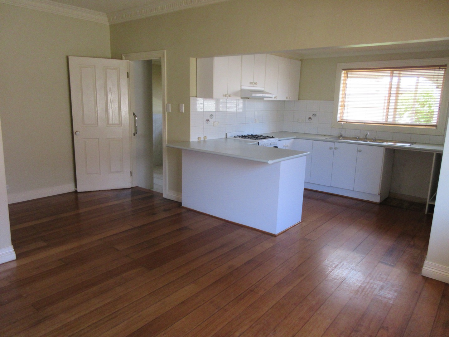 30 Garnet  Street, Sunshine North, VIC 3020, Sunshine North - Thumbnail 3
