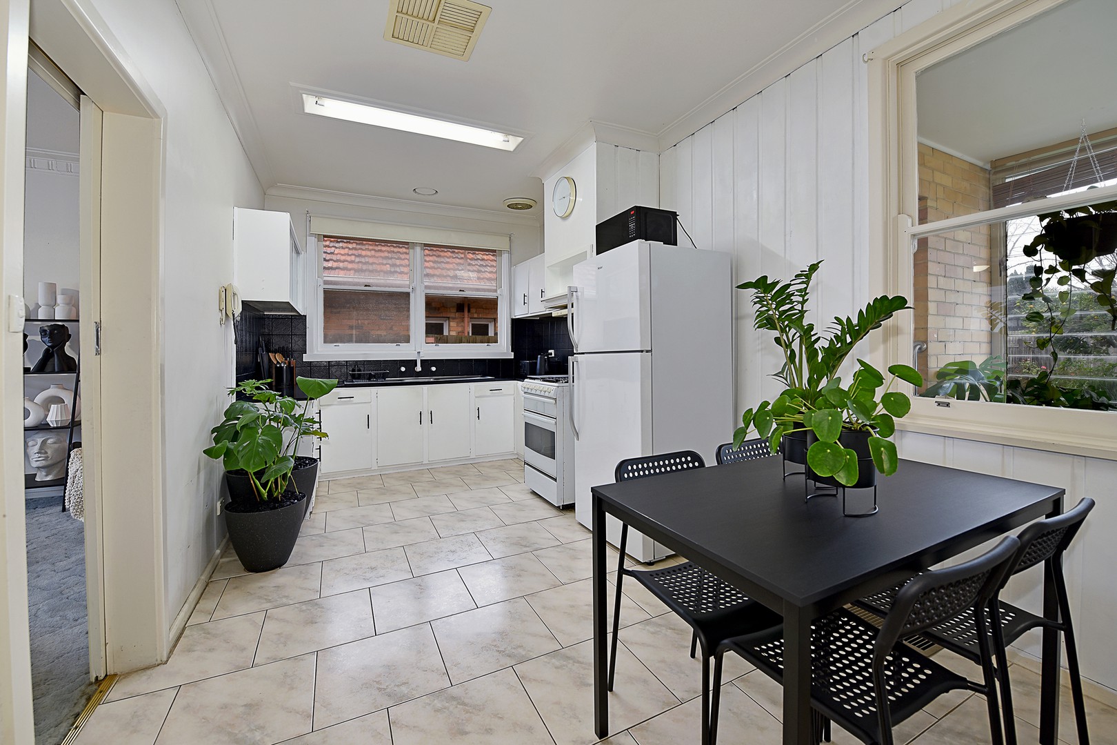 30 Gellibrand Crescent, Reservoir, VIC 3073, Reservoir - Thumbnail 3