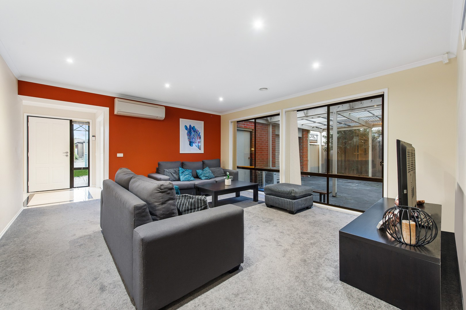 30 Glenelg Boulevard, Taylors Hill, VIC 3037, Taylors Hill - Thumbnail 3