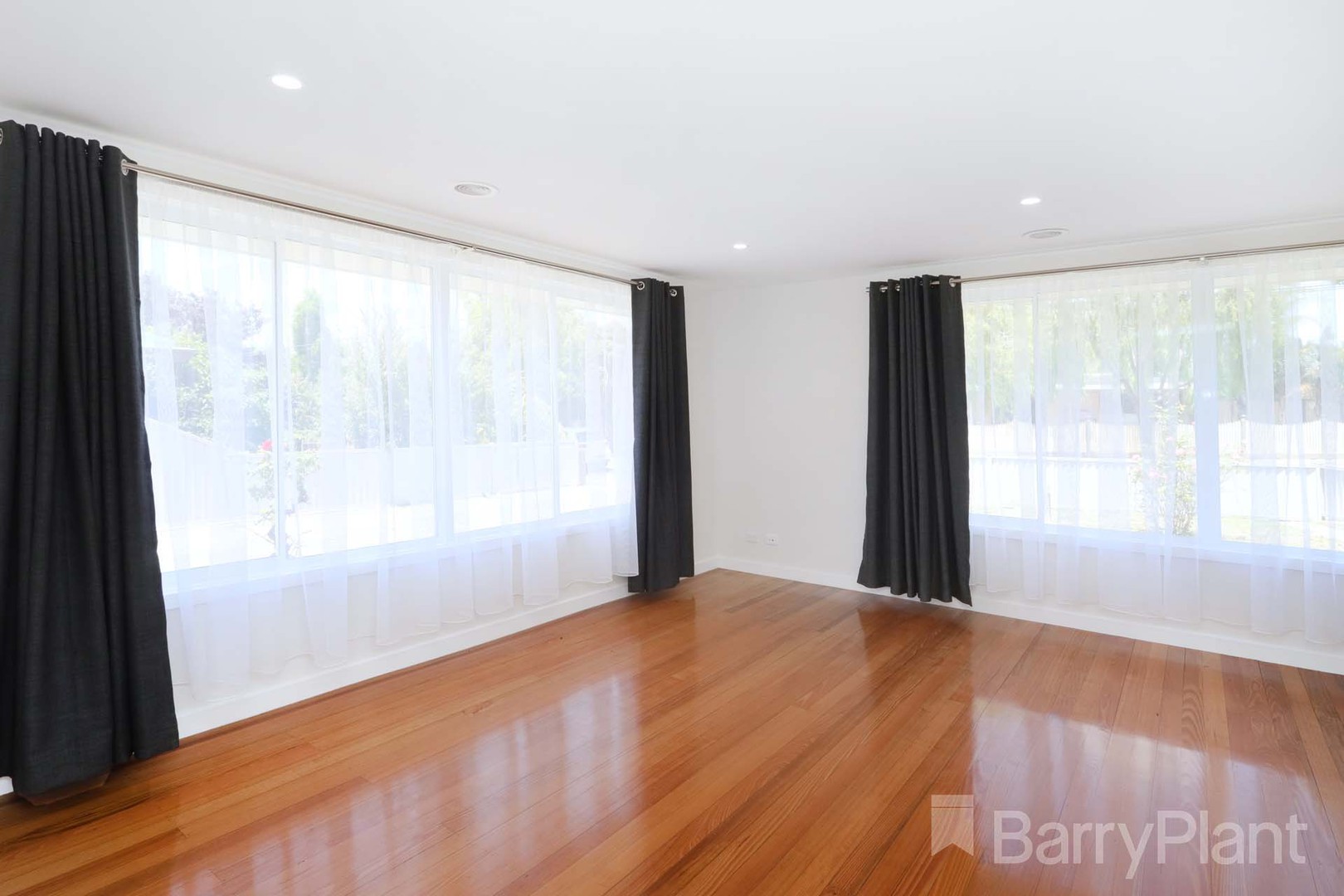 30 Goodwood Crescent, Gladstone Park, VIC 3043, Gladstone Park - Thumbnail 3
