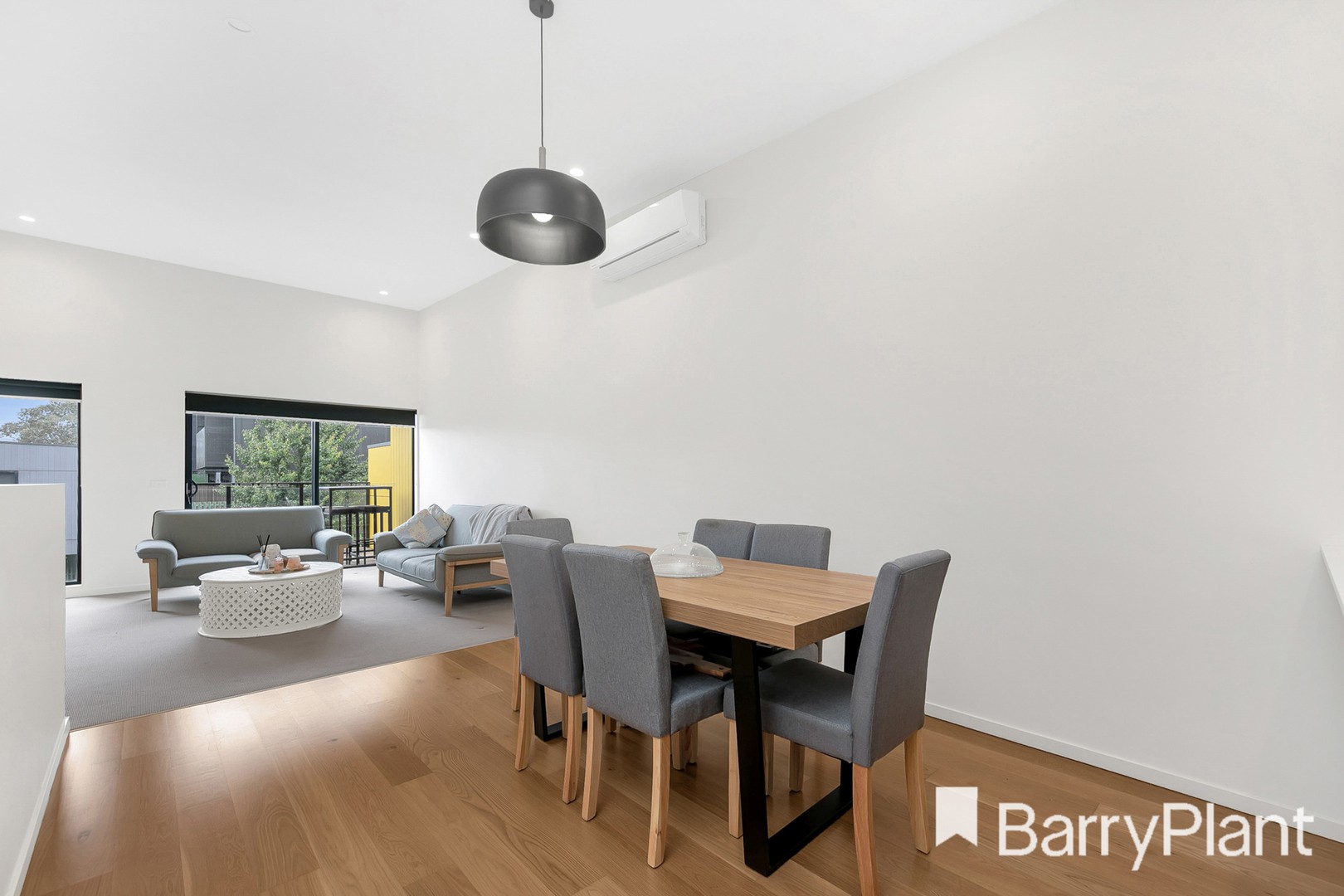 30 Gorman Drive, Mill Park, VIC 3082, Mill Park - Thumbnail 3