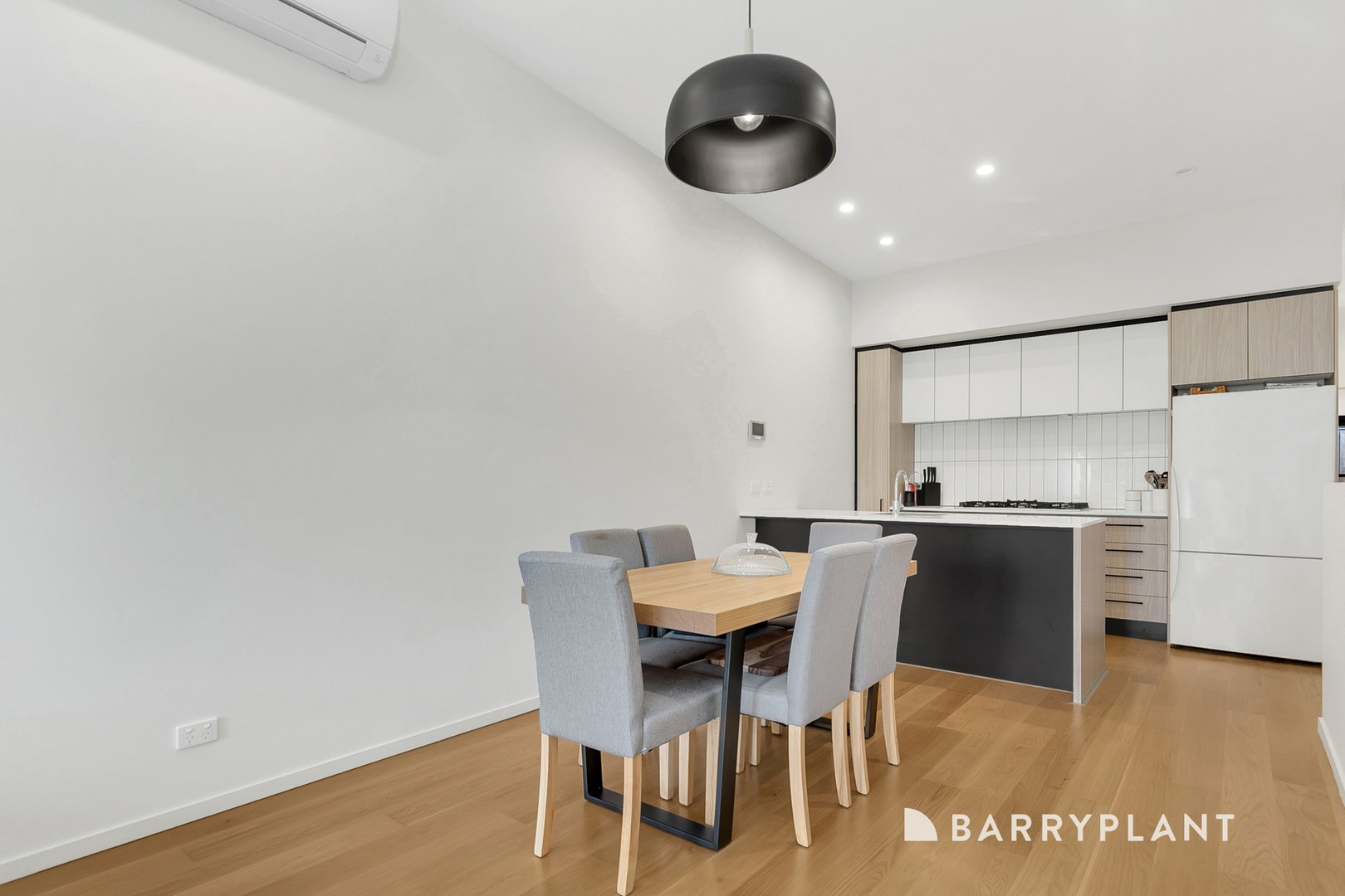 30 Gorman Drive, Mill Park, VIC 3082, Mill Park - Thumbnail 6