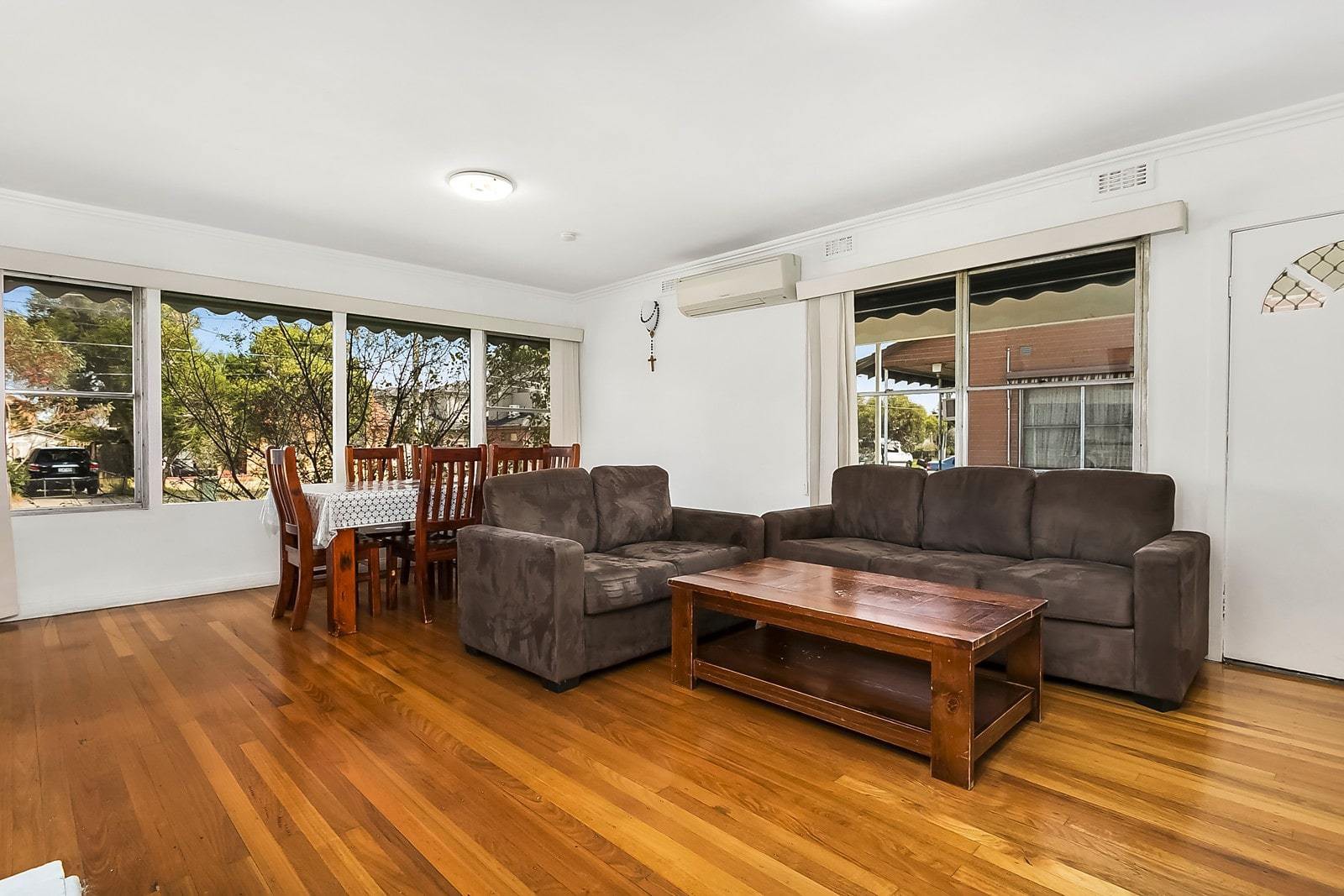 30 Gosford Crescent, Broadmeadows, VIC 3047, Broadmeadows - Thumbnail 3