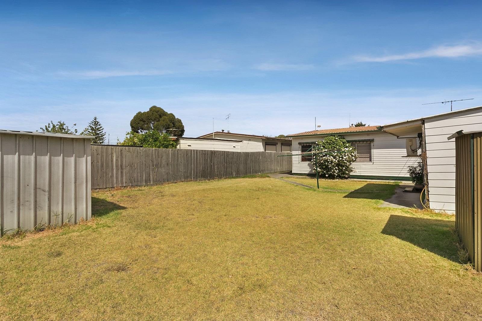 30 Gosford Crescent, Broadmeadows, VIC 3047, Broadmeadows - Thumbnail 8