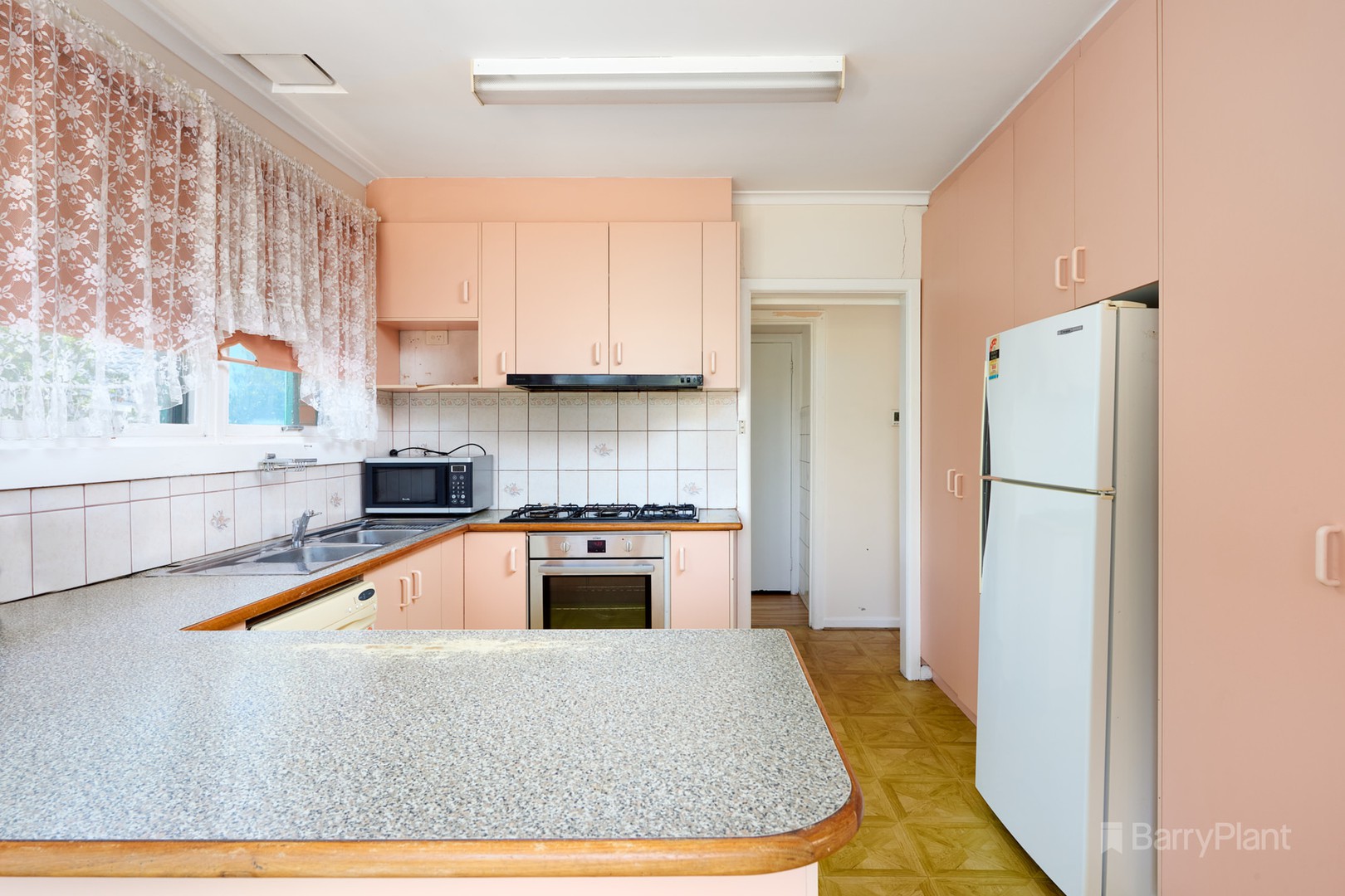 30 Grandview Avenue, Dandenong, VIC 3175, Dandenong - Thumbnail 4