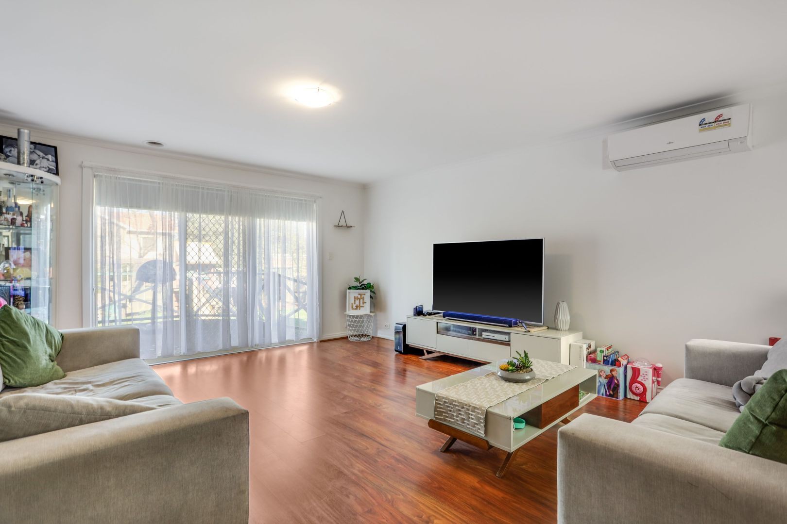 30 Grandview Cres, Hillside, VIC 3037, Hillside - Thumbnail 4