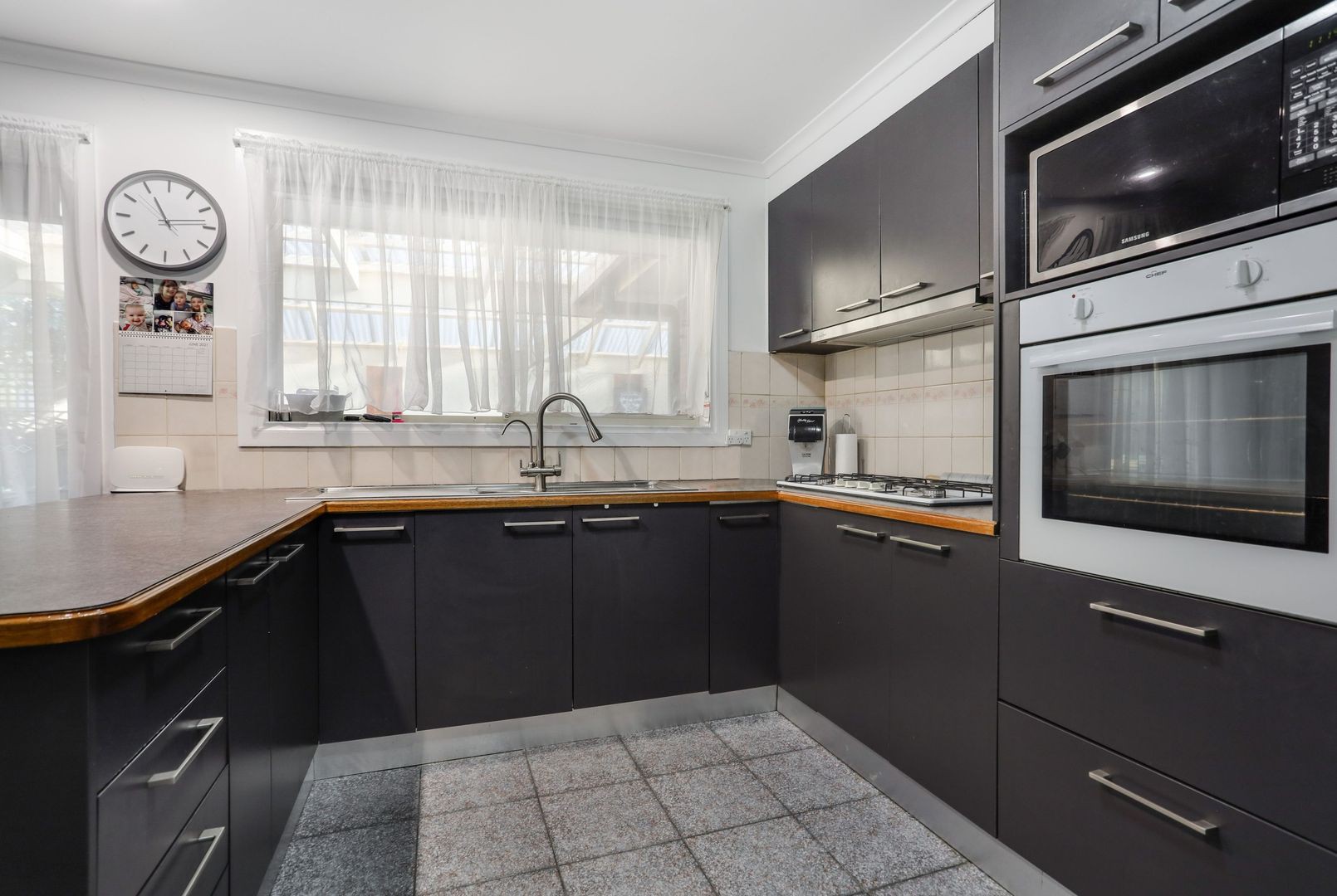30 Grandview Cres, Hillside, VIC 3037, Hillside - Thumbnail 6
