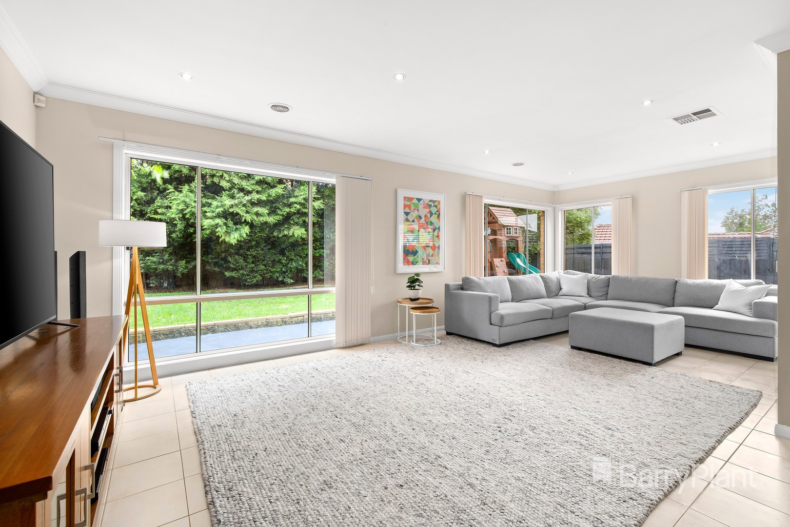 30 Gravlier Way, South Morang, VIC 3752, South Morang - Thumbnail 2