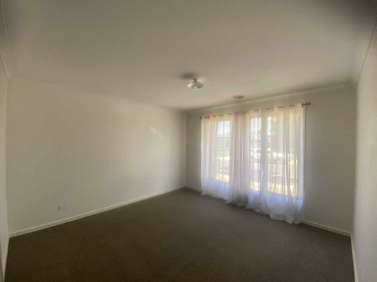 30 Groundberry AvenueWallan, vic 3756  - Leased, Wallan - Thumbnail 6