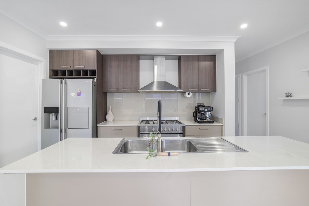 30 Harlem Circuit, Point Cook, VIC 3030, Point Cook - Thumbnail 2
