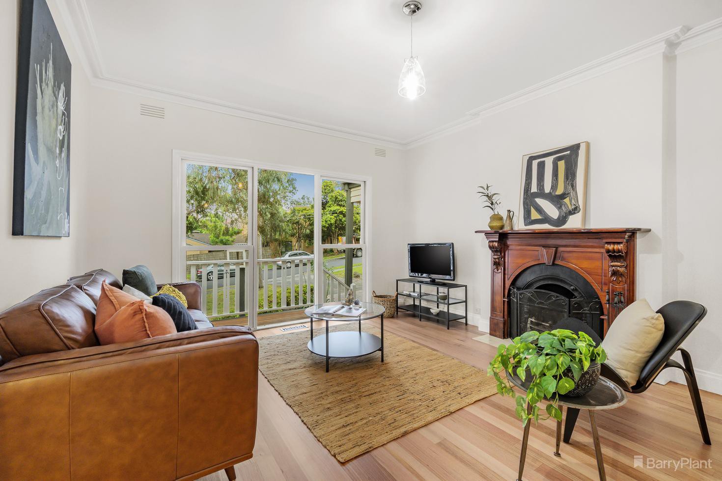 30 Henry Street, Eltham, VIC 3095, Eltham - Thumbnail 2