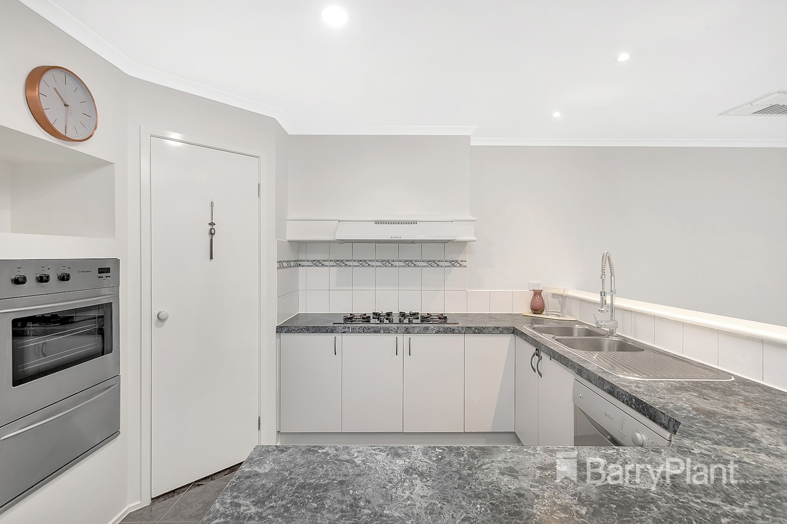 30 Heritage Drive, Mill Park, VIC 3082, Mill Park - Thumbnail 4