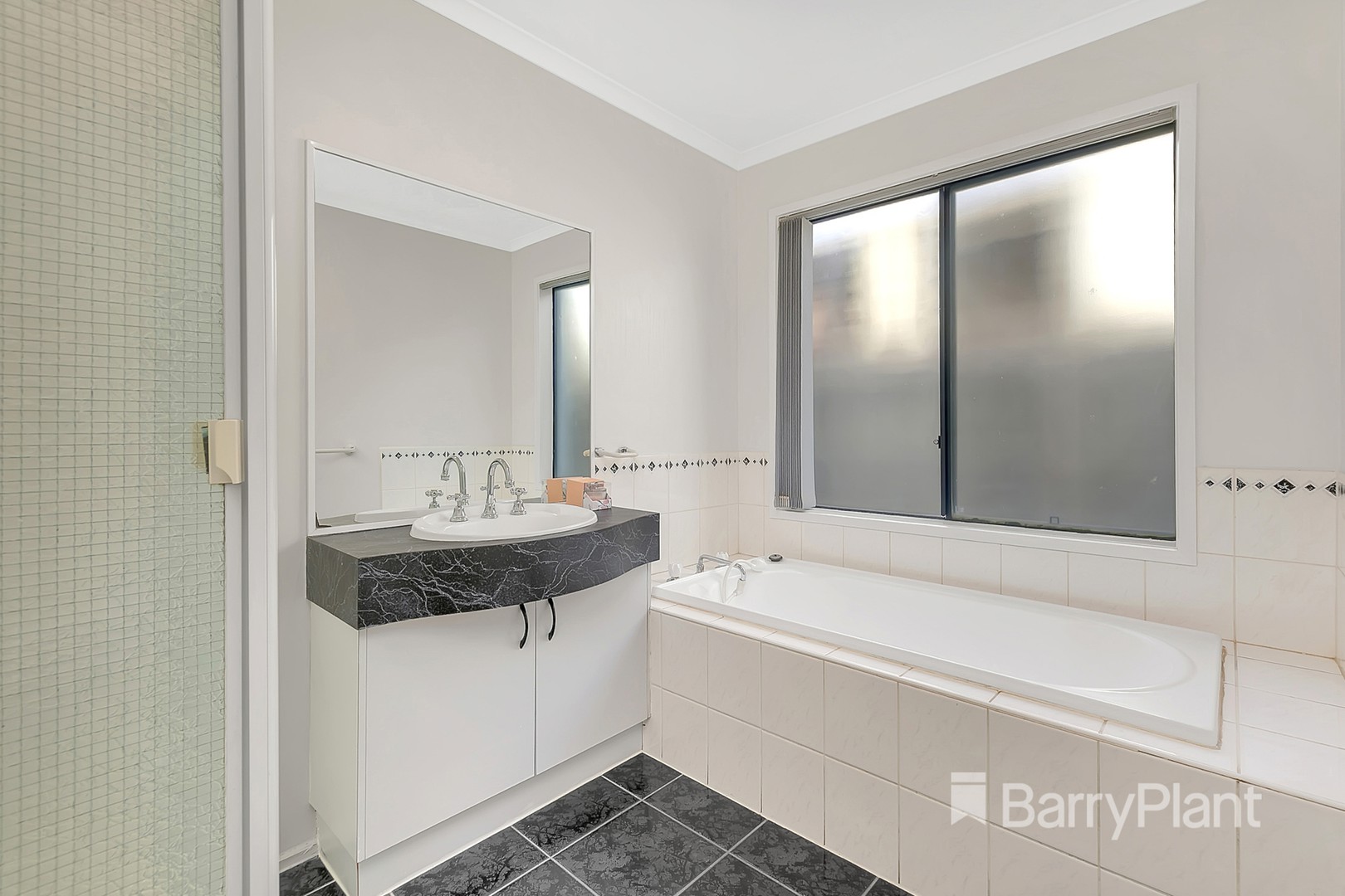 30 Heritage Drive, Mill Park, VIC 3082, Mill Park - Thumbnail 7