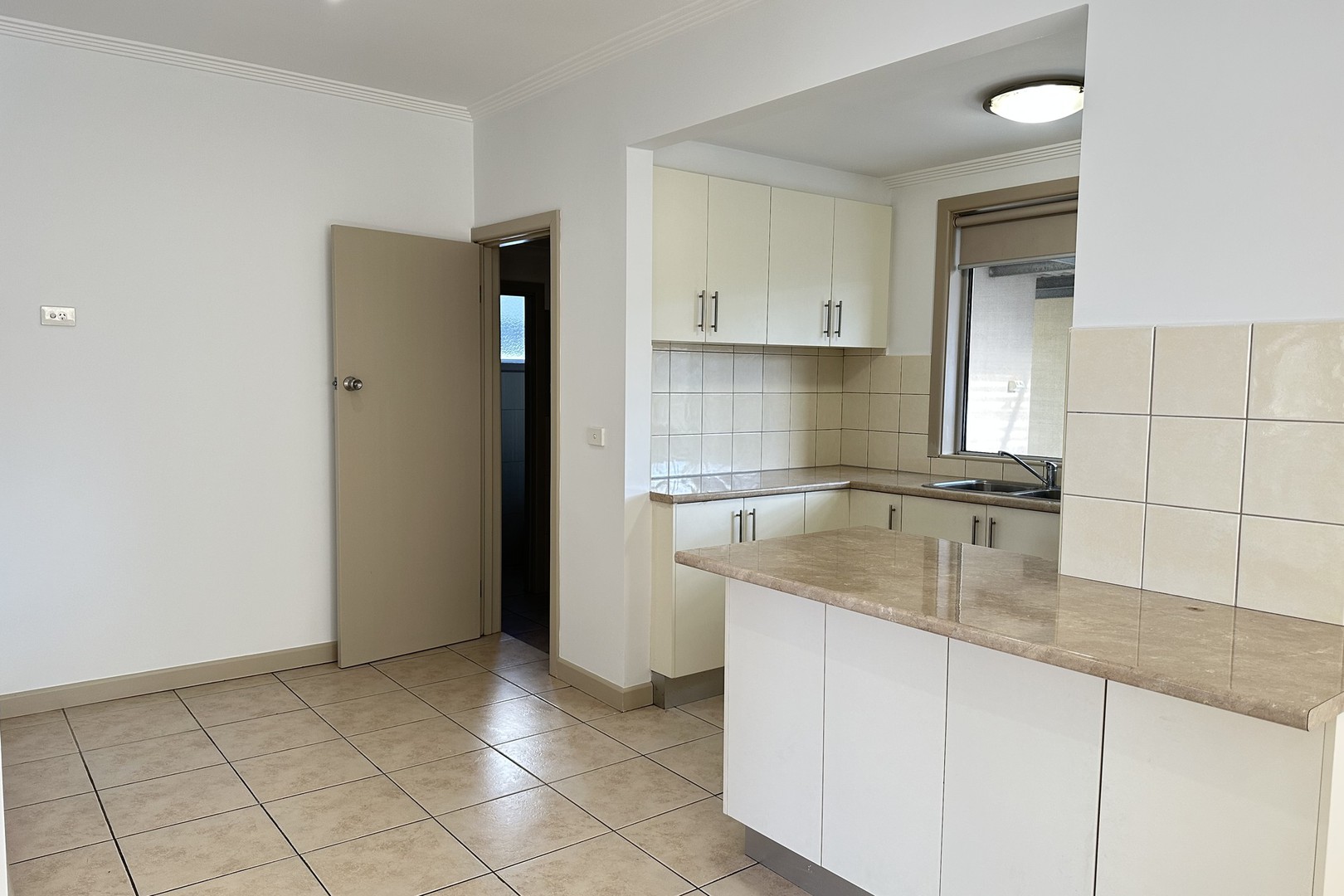 30 Highlands Road, Thomastown, VIC 3074, Thomastown - Thumbnail 5