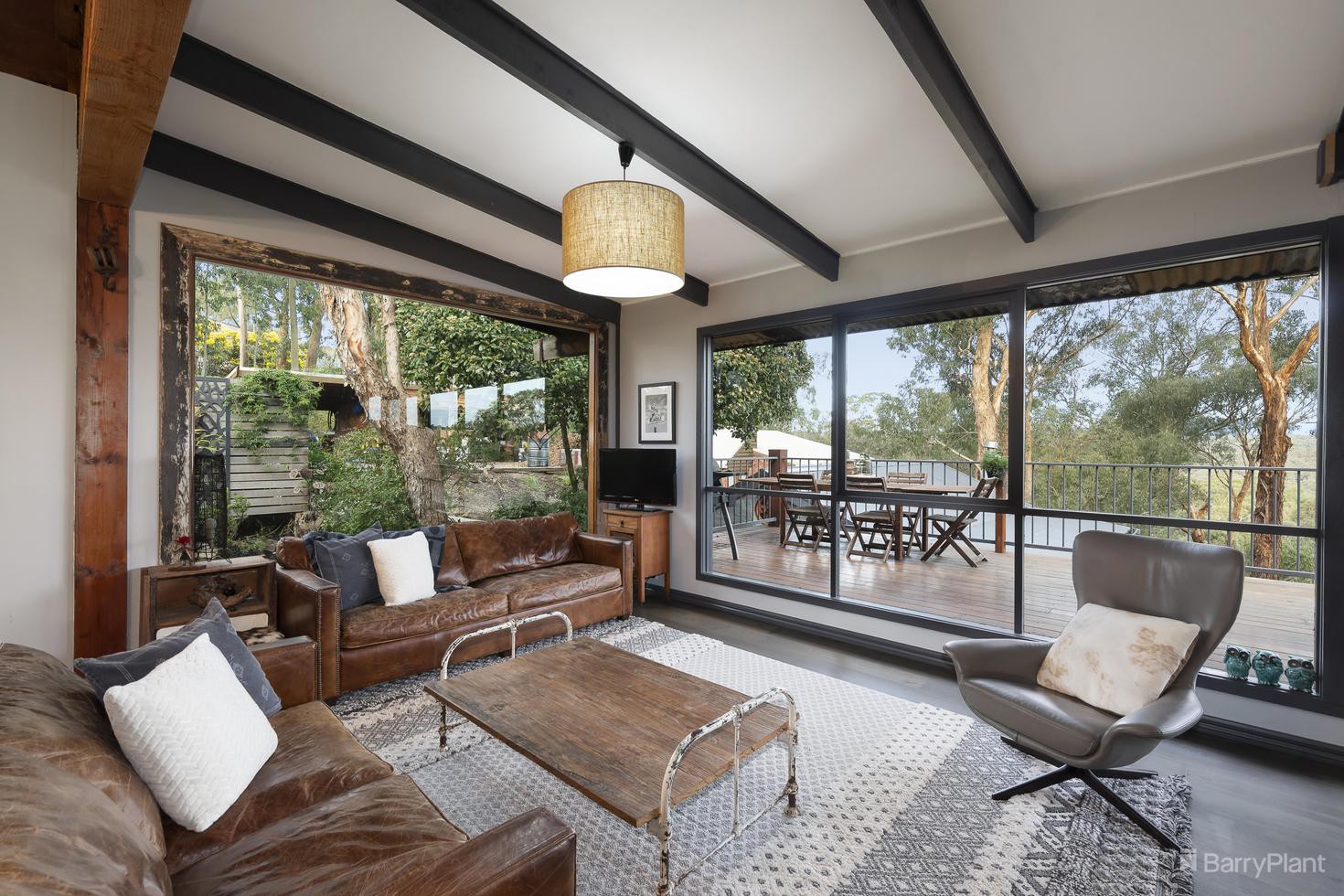 30 Kangaroo Ground Warrandyte Road, North Warrandyte, VIC 3113 - Thumbnail 2 - 12/08/2022